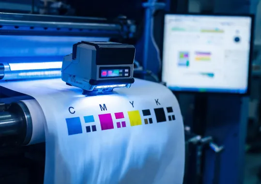 Inline spectrophotometer on inkjet press